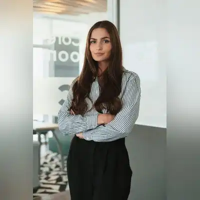 熊娜萱